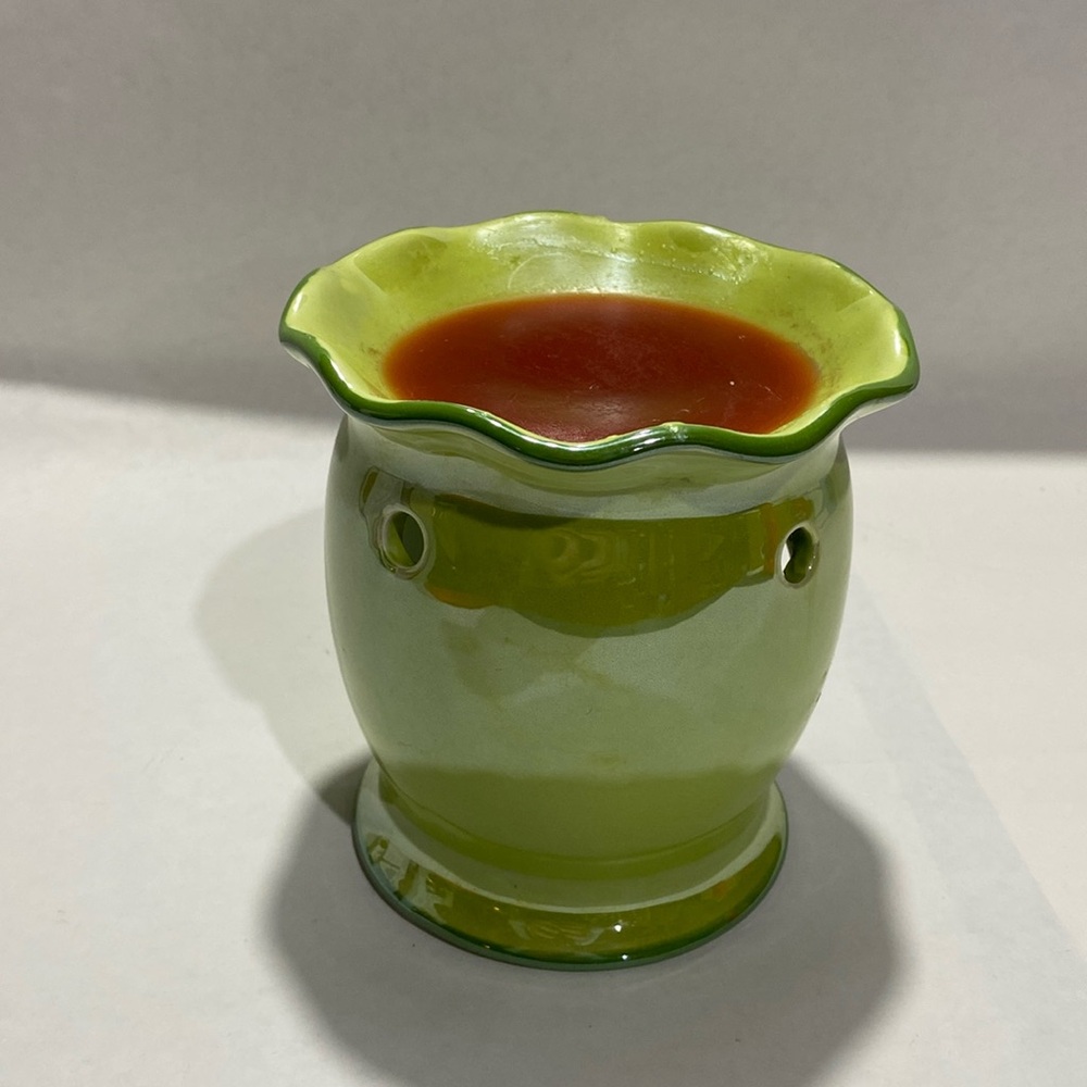 Yankee Candle ceramic Wax Tart Burner green carnival glass glazed excellent